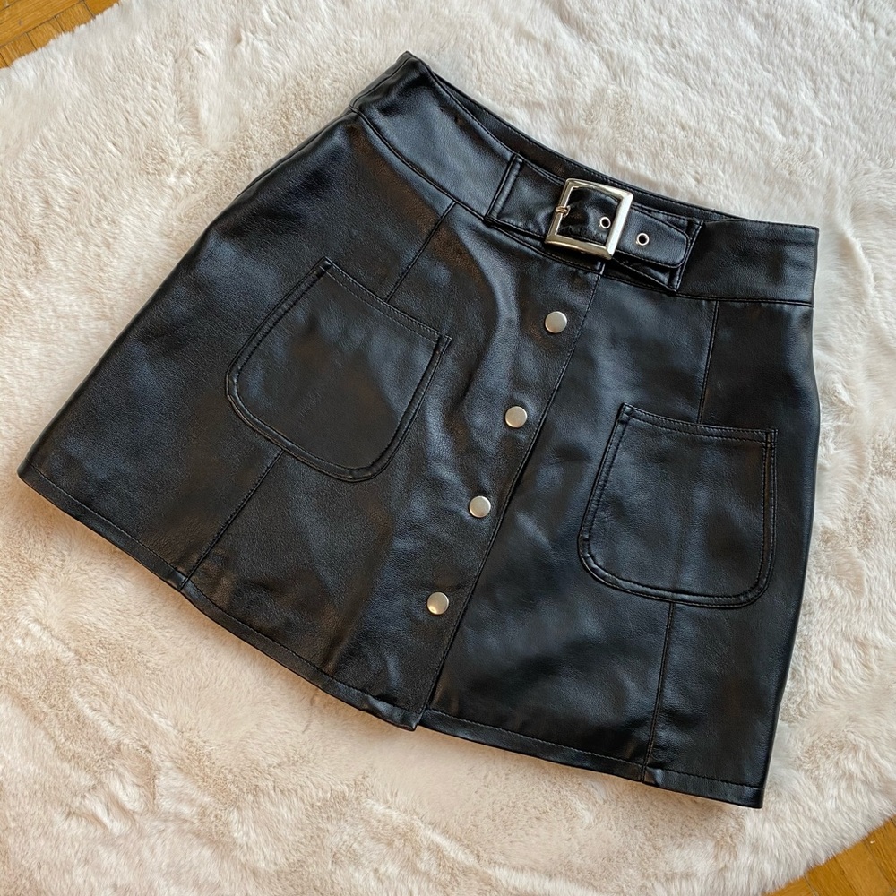 Vintage black faux leather skirt